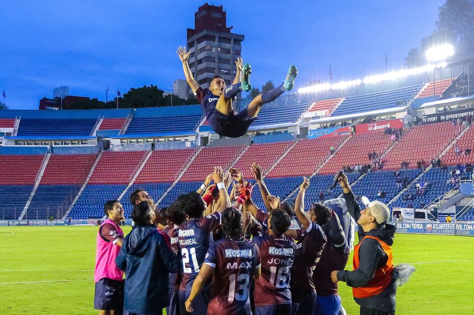 El jugador mexicano se mantiene con buen ánimo.
