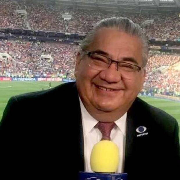 Raúl Sarmiento dejó de narrar en Televisa desde 2019, cuando fue despedido por la creación de TUDN. Foto: Especial