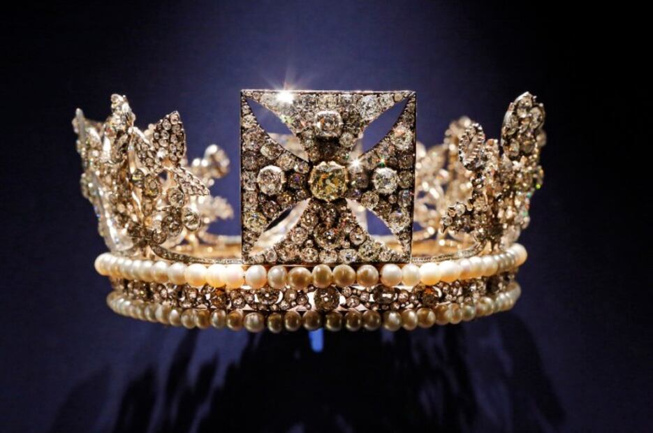 5 monarquías abolidas que desean regresar al trono 