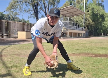Juan Franco Alva, prospecto de Marlins, quiere poner en alto el nombre de México en Grandes Ligas