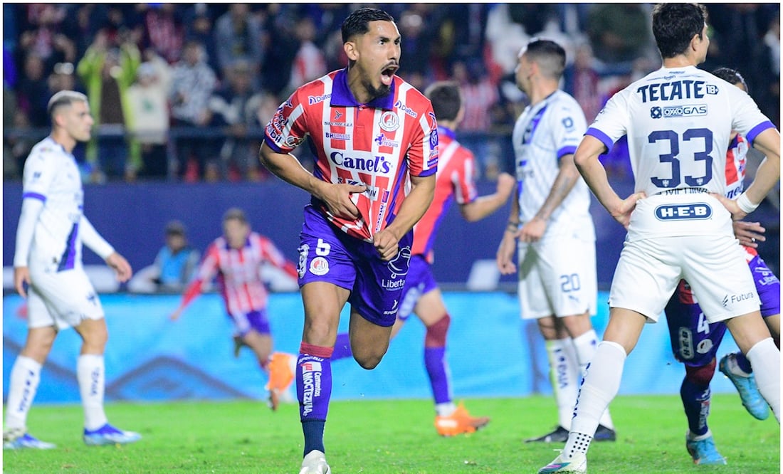 Ricardo Chávez celebrando su gol ante Rayados / FOTO: Imago7