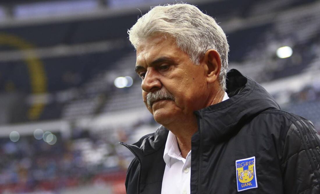 El  técnico brasileño asegura que vivió en Tigres algo igual que Siboldi. Foto: Imago7.