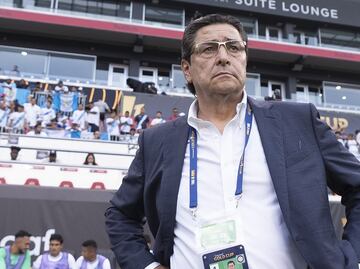 Luis Fernando Tena en peligro de quedarse fuera del Mundial 2026 con Guatemala