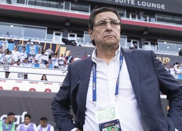 Luis Fernando Tena en peligro de quedarse fuera del Mundial 2026 con Guatemala