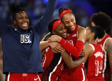 Estados Unidos sufre, pero conquista el oro en el basquetbol femenino en Paris 2024