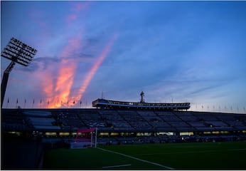 Aficionado de Cruz Azul muere tras ser sometido por elementos de seguridad del estadio Olímpico Universitario