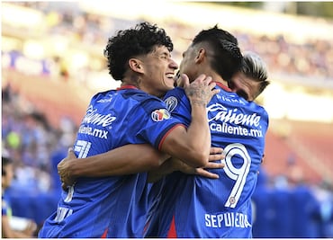 Cruz Azul logra su primera victoria del Clausura 2024 tras imponerse a Mazatlán