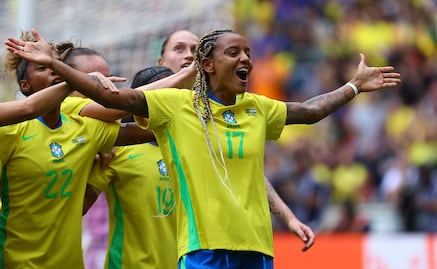 Geyse convierte golazo de chilena con la Selección de Brasil; la del América sigue encendida