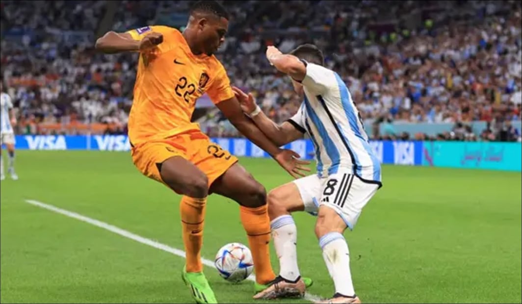 El penal de Dumfries a Acuña / Foto: Especiales