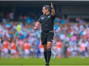 El arbitraje estilo NFL se estrena en el juego de Pumas vs Juarez
