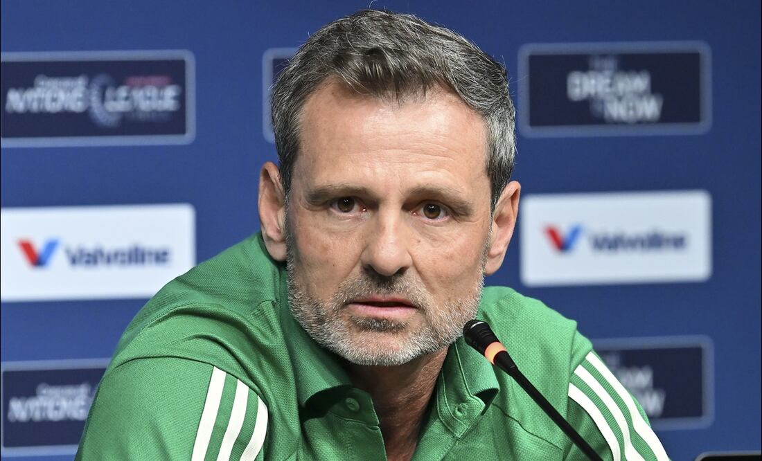 Diego Cocca reveló que lo corrieron de la Selección Mexicana por preferir lo deportivo sobre lo económico / FOTO: Imago7