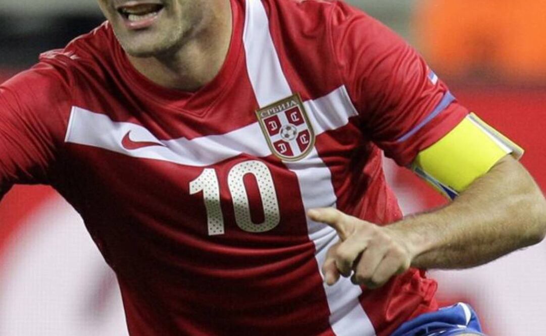 Un futbolista que brilló en el Inter de Milán pudo representar a tres naciones en el mismo número de Mundiales. Foto: Especial