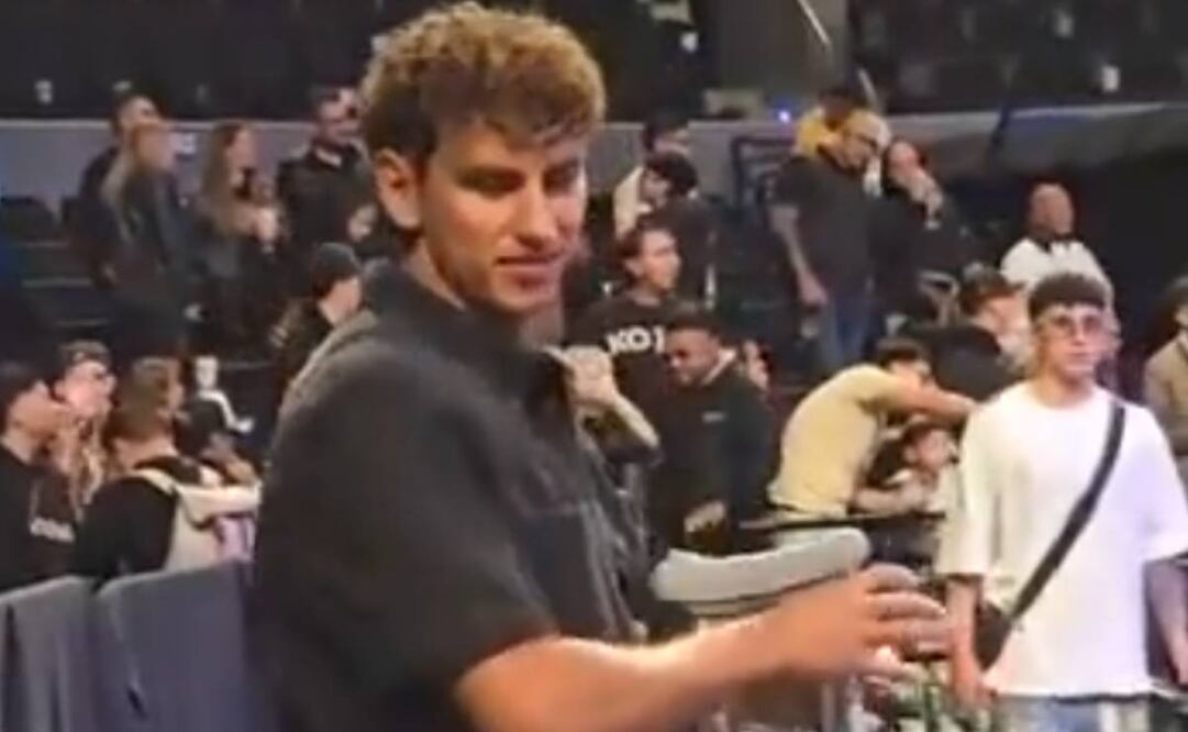 El jugador chileno estuvo presente en la victoria de Money. Foto: Especial.