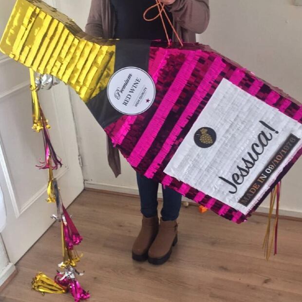 10 piñatas ideales para la fiesta de cumpleaños de tu amigo “el borracho”