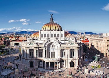 10 atractivos que TIENES que conocer dentro del Palacio de Bellas Artes