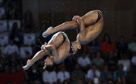 Los clavadistas mexicanos Kevin Berlín y Randal Willars se quedan cerca del podio en París 2024