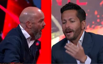 Luis García explotó contra el Warrior, avienta la taza y deja la mesa por culpa del León