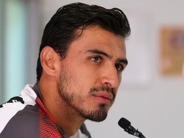 Oswaldo Alanís es presentado como nuevo jugador del Hyderabad FC de la India