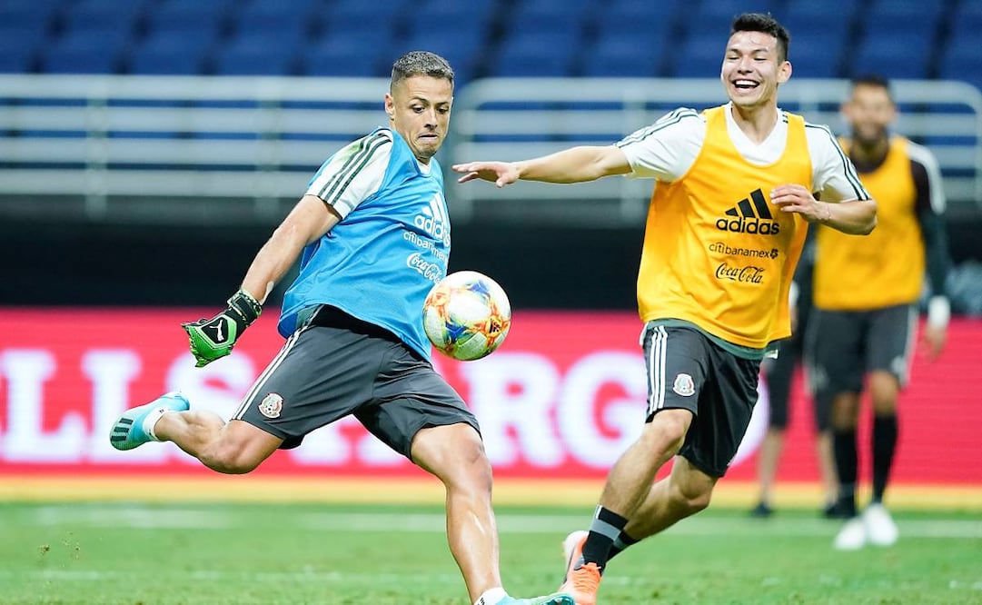 Chicharito Hernández y Chucky Lozano, en un entrenamiento de la Selección Mexicana. Foto: Imago7