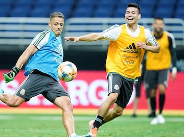 Chucky Lozano defendió al Chicharito Hernández: "No tengo nada que decir en contra de él"