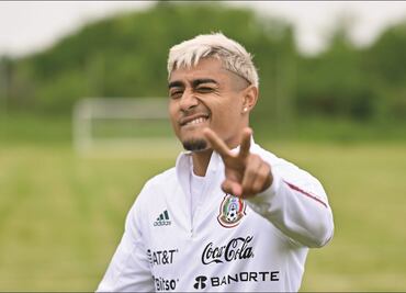 El mexicano Julián Araujo, considerado entre los mejores futbolistas sub-21 del mundo