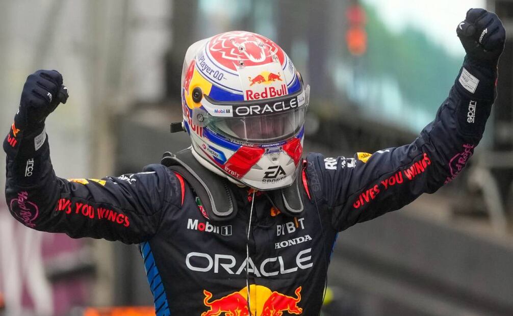 A diferencia de Max, Checo Pérez tuvo un mal arranque de carrera - Foto: AP.