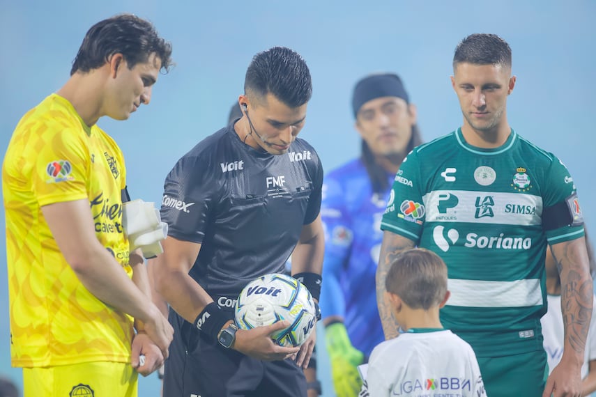 Torreón, Coahuila, 13 de septiembre de 2026. , durante el partido correspondiente a la jornada 8 del torneo Apertura 2026 de la Liga BBVA MX, entre los Guerreros de Santos Laguna y los Bravos de FC Juárez, realizado en el estadio Corona. Foto: Imago7/ Saul Perales