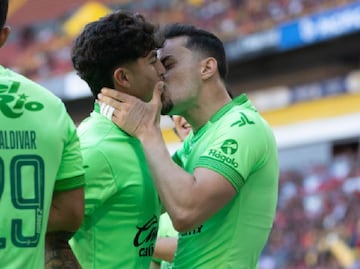 Festejo con beso incluido roba reflector al insípido empata de 1-1 entre Atlas y Juárez