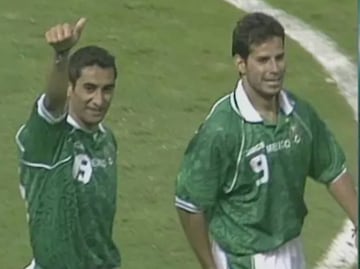 ¿Qué fue de Miguel Zepeda, seleccionado mexicano que brilló pero no pudo jugar un Mundial?