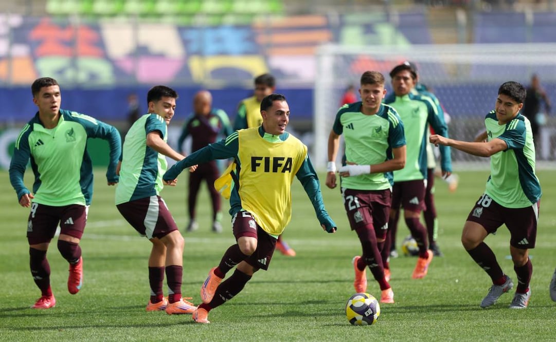 Gilberto Mora, Hugo Camberos y Obed Vargas despertaron el interés de virios clubes en Europa. Foto: @miseleccionsubs