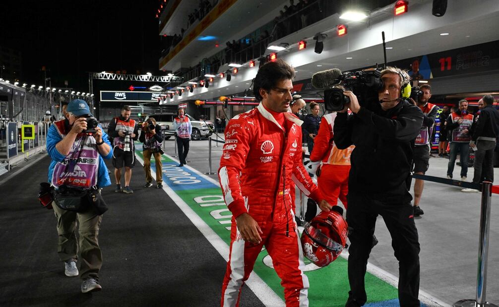 Carlos Sainz durante la primer práctica libre del Gran Premio de Las Vegas - Foto: AFP