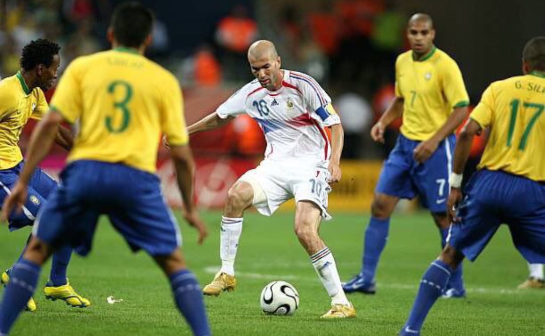 Zidane contra Brasil en el Mundial de Alemania 2006 Foto: Especial