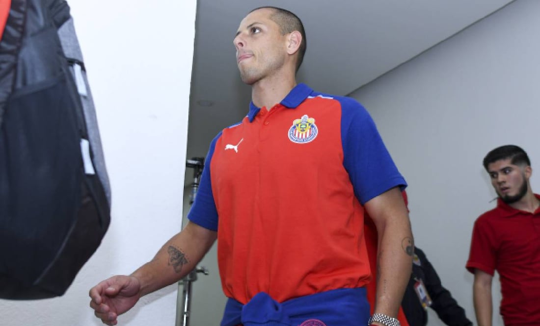 Chicharito Hernández recién llegó a las Chivas para reforzarlas. Foto: Imago7