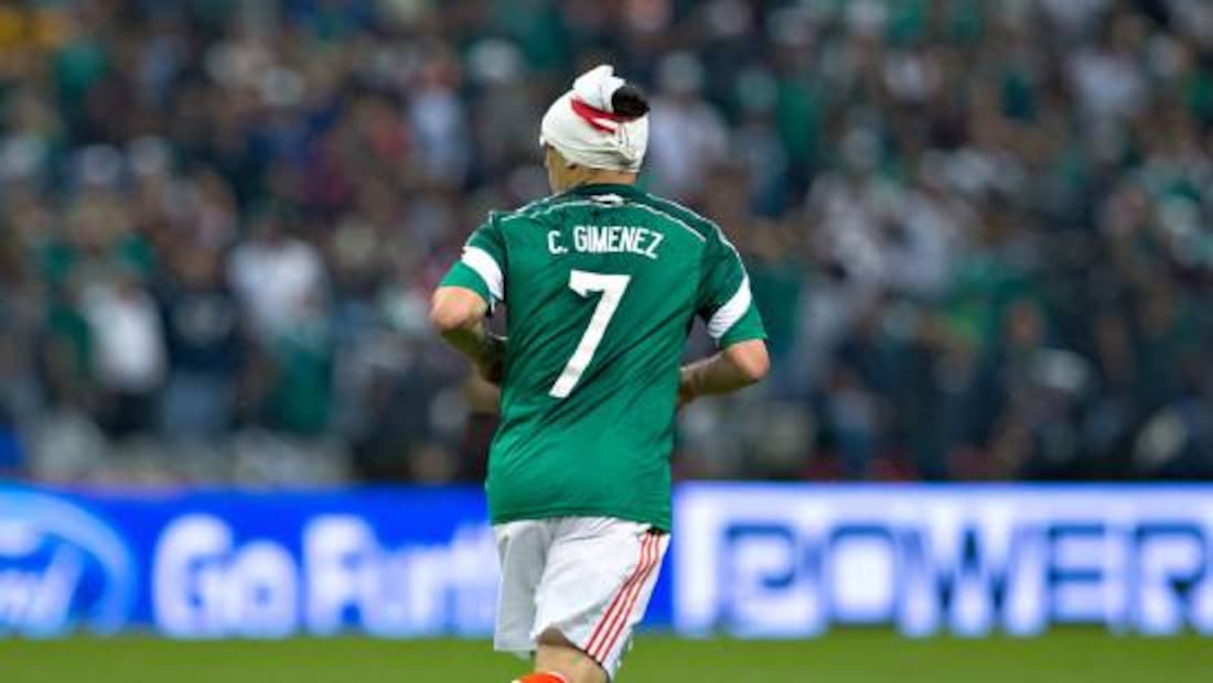Chaco Giménez sufrió un corte en la cabeza en el partido ante Panamá. Foto: Imago7