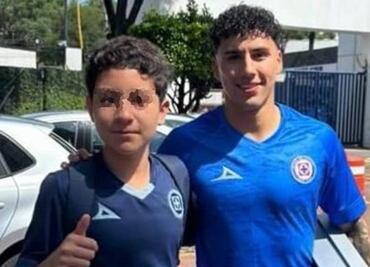 Jorge Sánchez ya se pasea por La Noria, su nueva casa, con el uniforme celeste