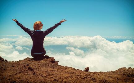 Mujer muere al caer de un acantilado por tomarse una selfie en España 