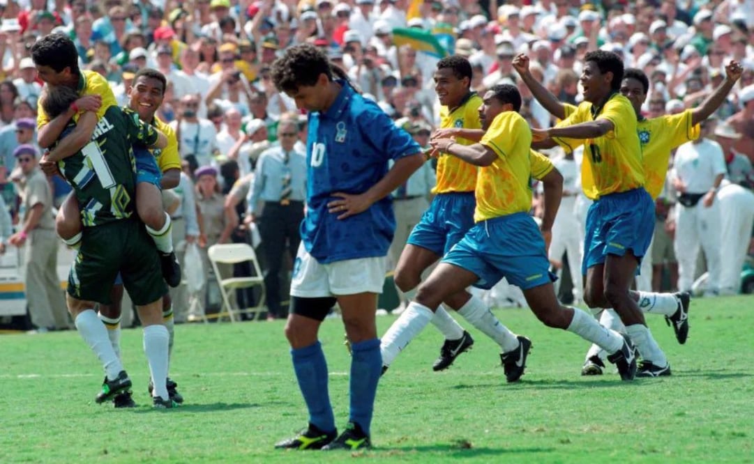 Roberto Baggio falló el penalti en la final del Mundo en Estados Unidos 1994. Foto: Especiales