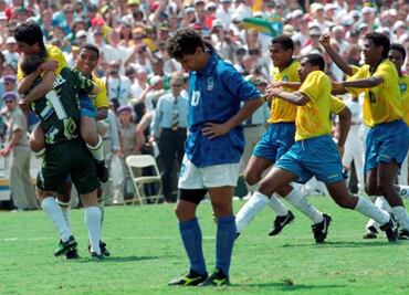 Roberto Baggio: El penalti fallado en el Mundial de Estados Unidos 1994 "El hombre que murió de pie"