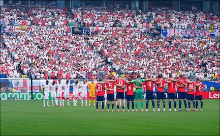 Noruega vs Inglaterra: Jugadores hacen emotivo homenaje a Jayden Adams con un minuto de silencio