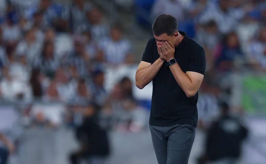 Mauricio Barbieri durante el Apertura 2024 - Foto: Imago7