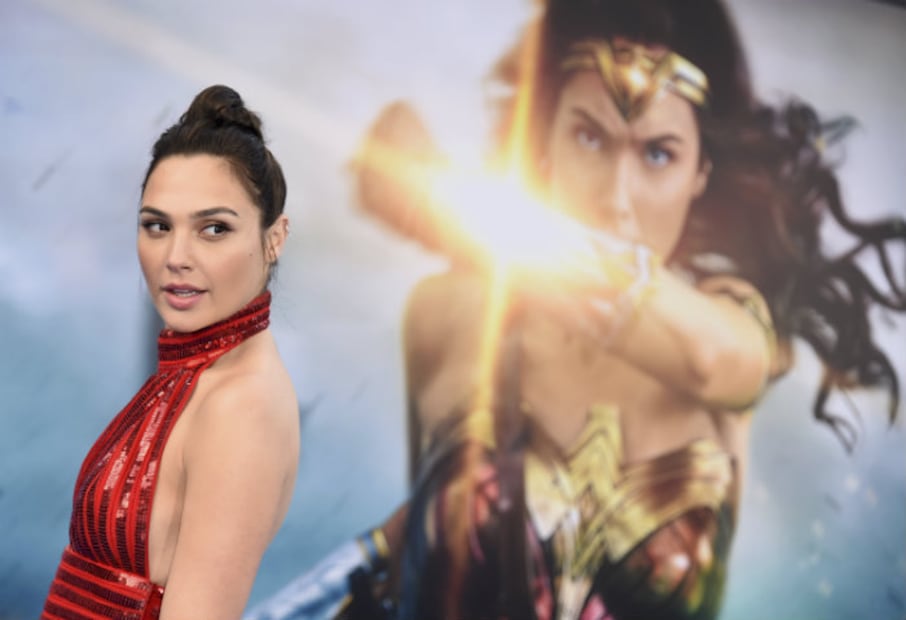 ¿Martha Higareda es la “gemela” de Gal Gadot?
