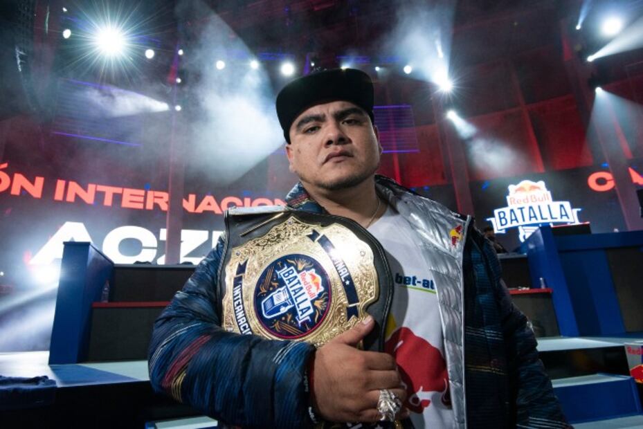 Aczino, el primer bicampeón internacional de freestyle es mexicano