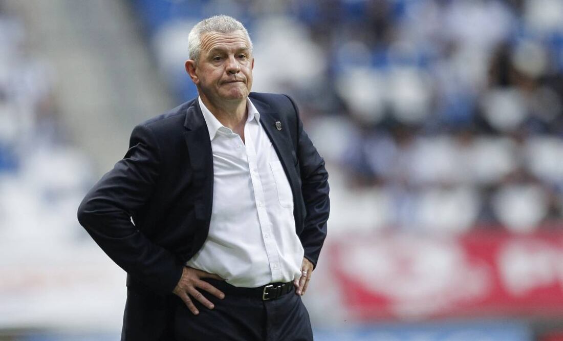 Aguirre llega por tercera ocasión a ser técnico del TRI.