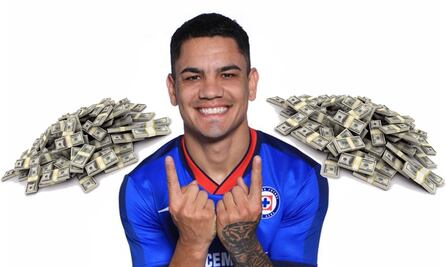 Revelan que Cruz Azul habría pagado 9.8 millones de dólares a Pumas por el Toro Fernández