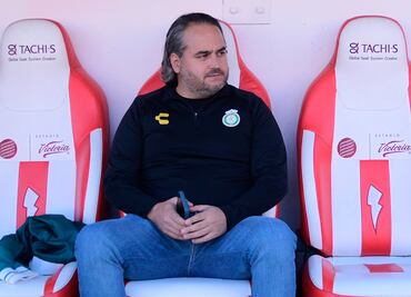 Jesús Martínez, presidente de León, apoya al LAFC en partido vs América