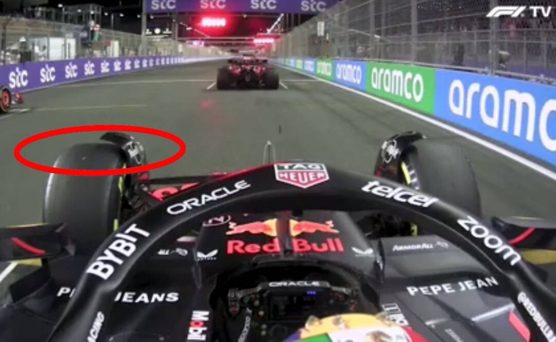 Checo Pérez habría cometido una infracción en la salida del GP de Arabia Saudita. Foto: Especial