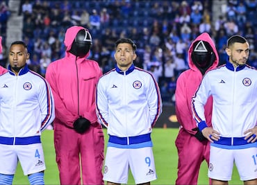 ¿Por qué motivo estuvo la serie 'El Juego del Calamar' en el partido de Cruz Azul vs Tijuana?