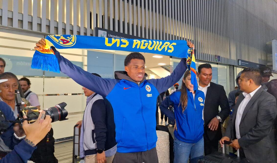 Javairo Dilrosun llega a México - Foto: Especial