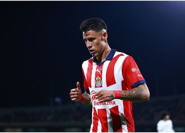 ¡Que siempre no! Chicote Calderón habría rechazado renovar con Chivas