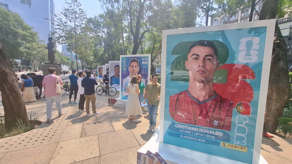 Panini inaugura exposición de Estampas Monumentales en Paseo de la Reforma - Foto: Agustín Elías/EL UNIVERSAL